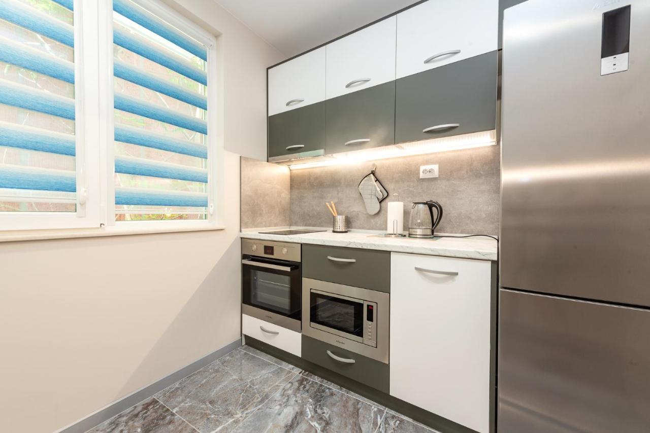 Downtown Apartment Burgas City Exteriér fotografie