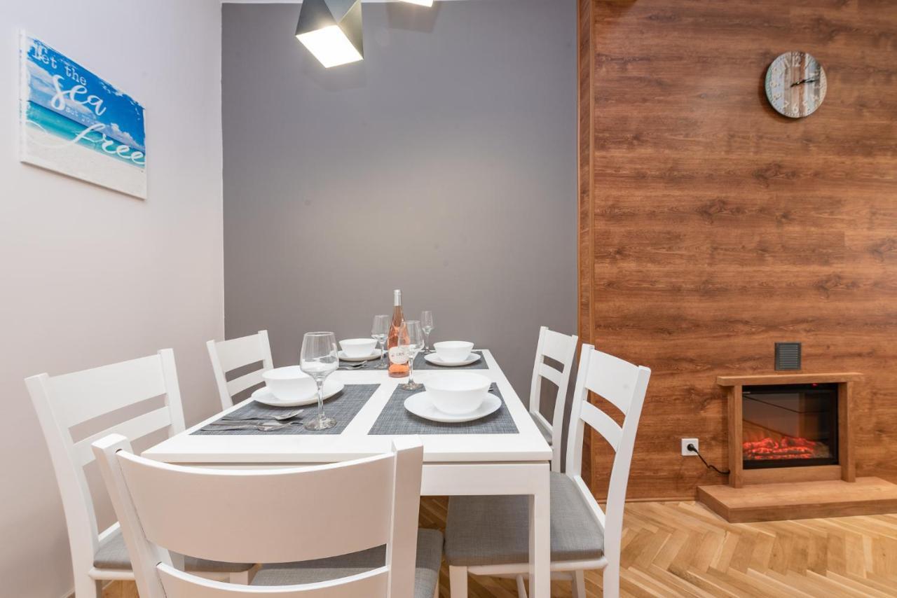 Downtown Apartment Burgas City Exteriér fotografie